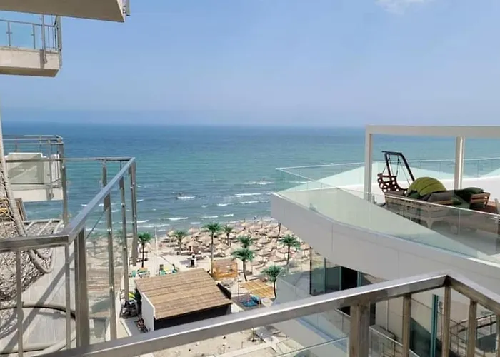 Ramar Mamaia Lägenhet